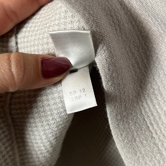 St. John Drape Front Waterfall Jacket - Picture 5 of 5